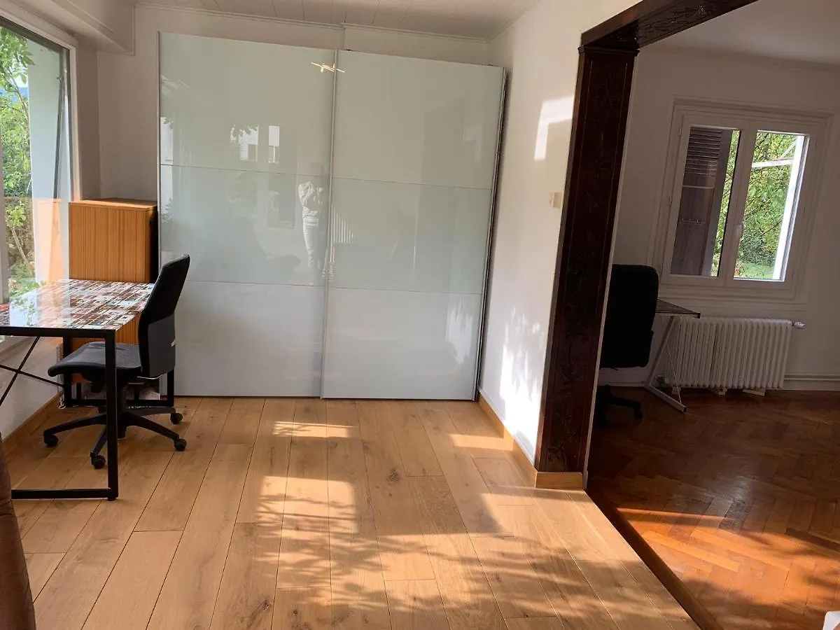 Le Grand-Saconnex Guesthouse, 5 Min Walk To Airport Geneva 0*,  Switzerland