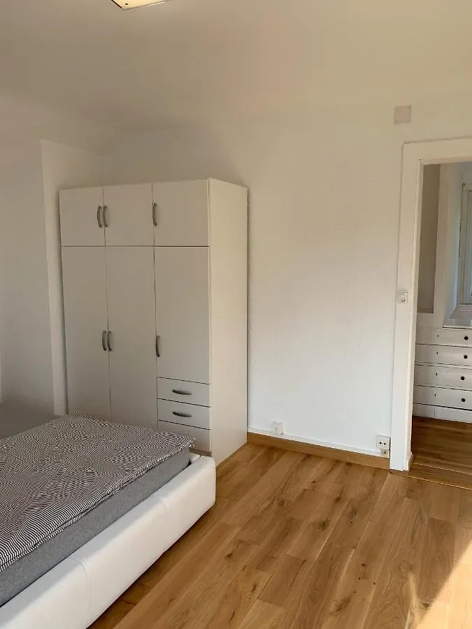 Le Grand-Saconnex Guesthouse, 5 Min Walk To Airport Geneva Aparthotel