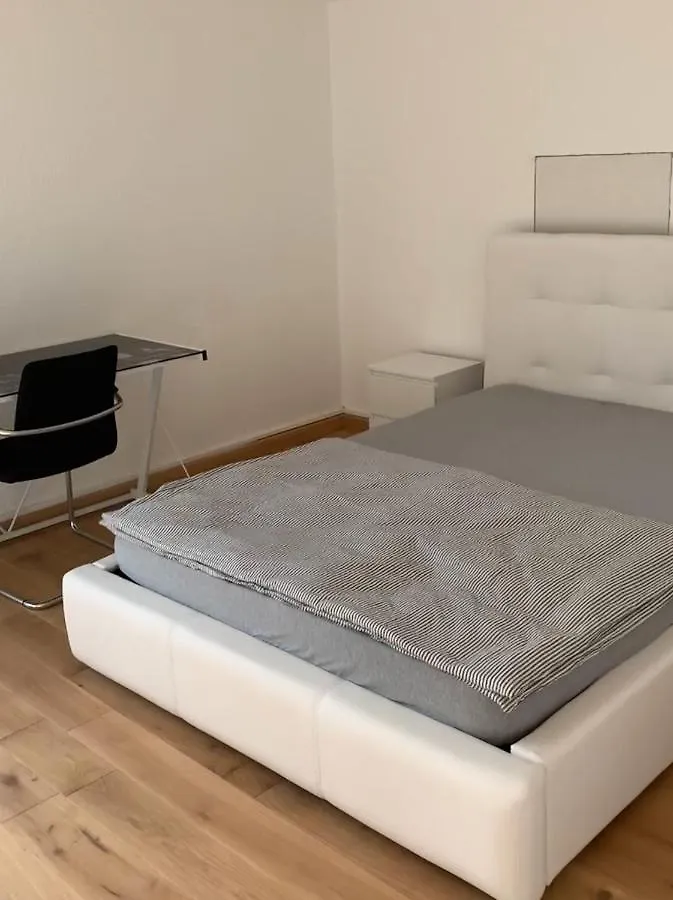 Aparthotel Le Grand-Saconnex Guesthouse, 5 Min Walk To Airport Geneva